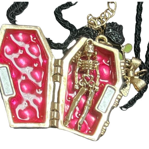 Betsey Johnson Coffin Locket with Skeleton - Picture 2 of 7